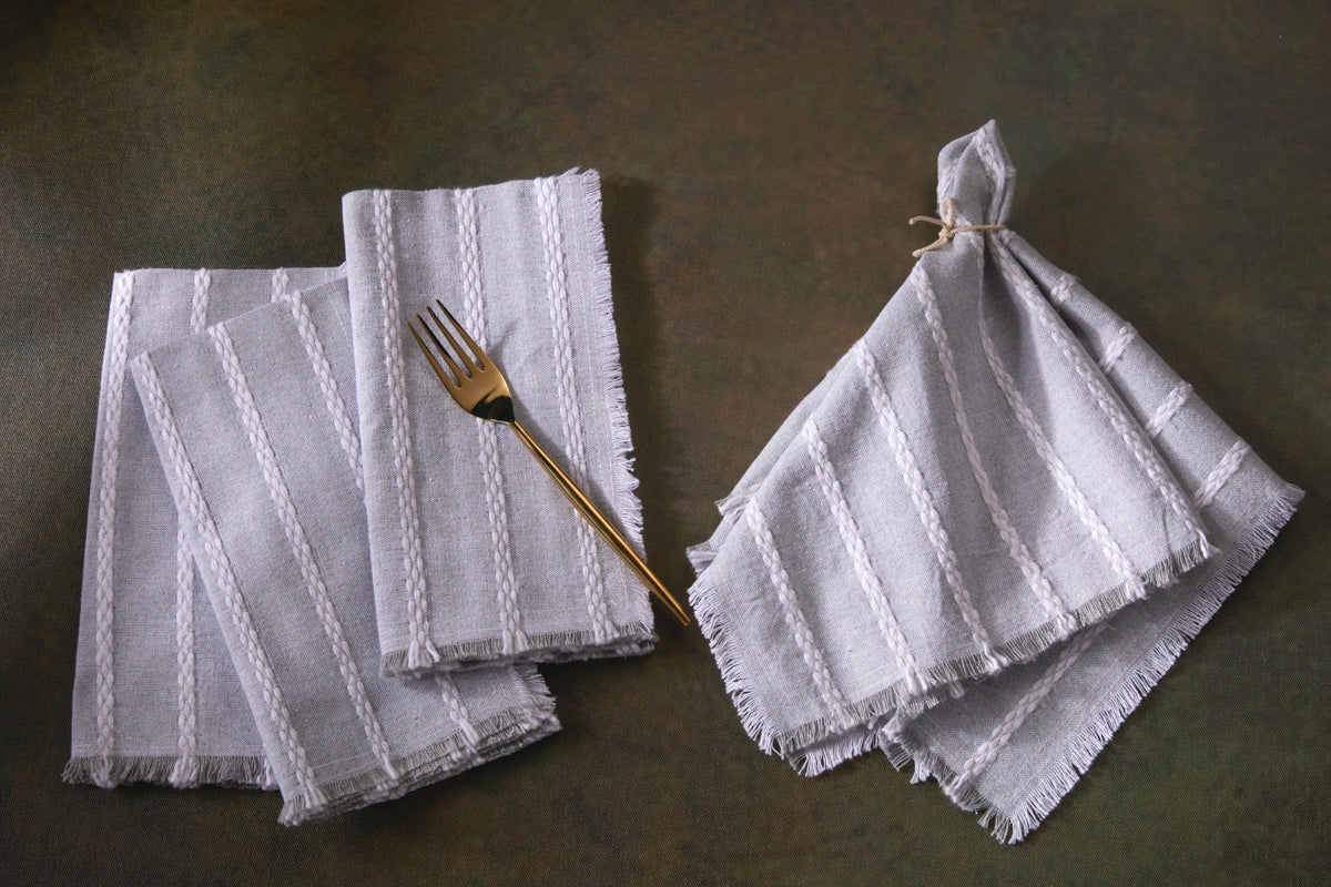 Set of 4 Dobby Stripe Fringe Napkins - 100% Cotton - Grey